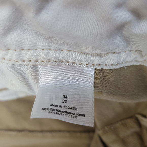 Old Navy Broken-In Khakis Men 34 X 29 (32) Straight Tan Chino Everyday Pants - Picture 11 of 11